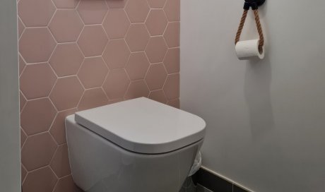Installation de toilettes suspendues à Villefranche-sur-Saône - JLM RENOVATION